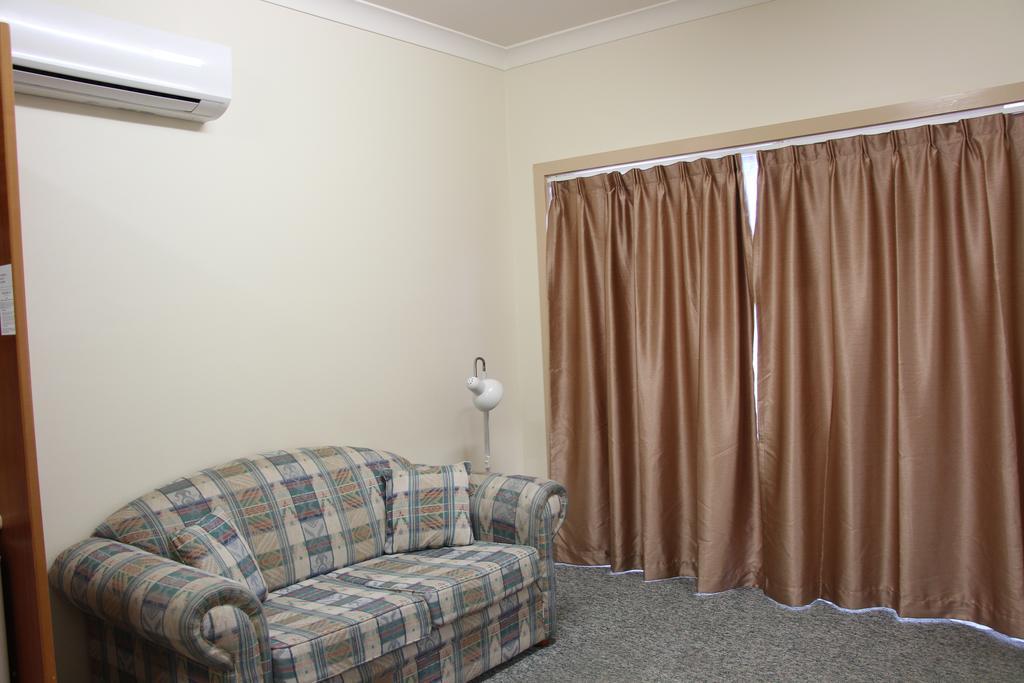 The Pioneer Way Motel Springwood Bagian luar foto