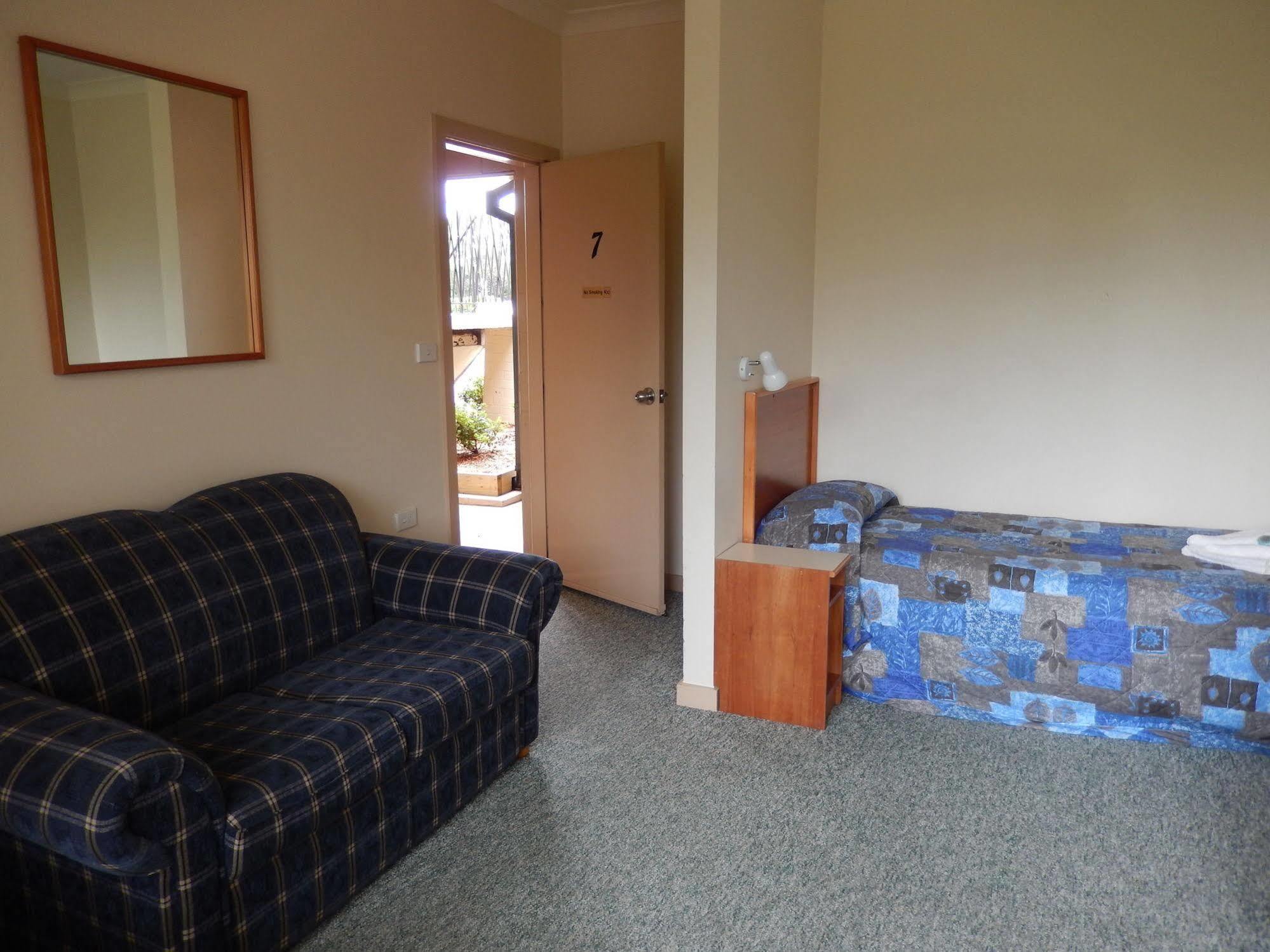 The Pioneer Way Motel Springwood Bagian luar foto