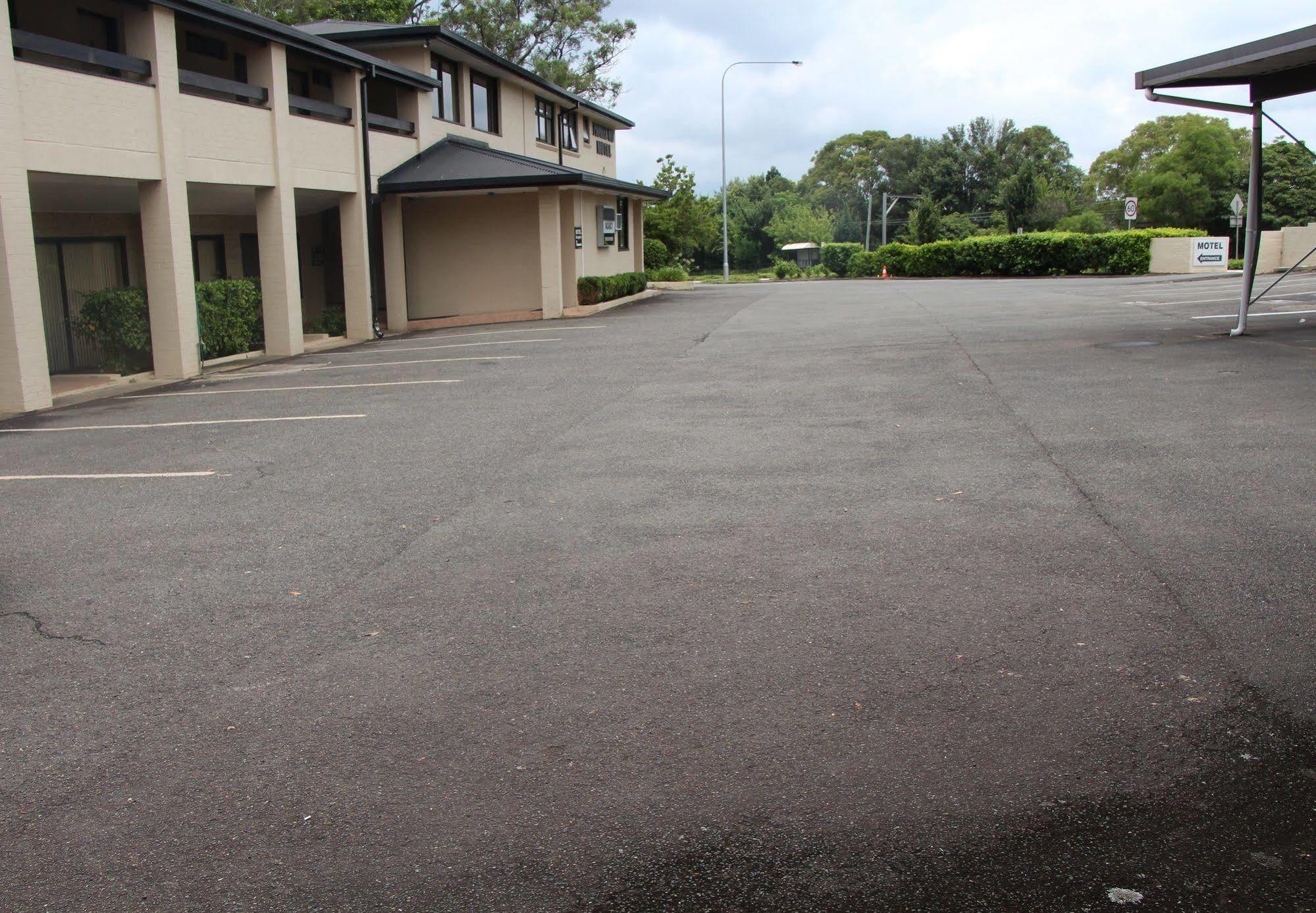 The Pioneer Way Motel Springwood Bagian luar foto